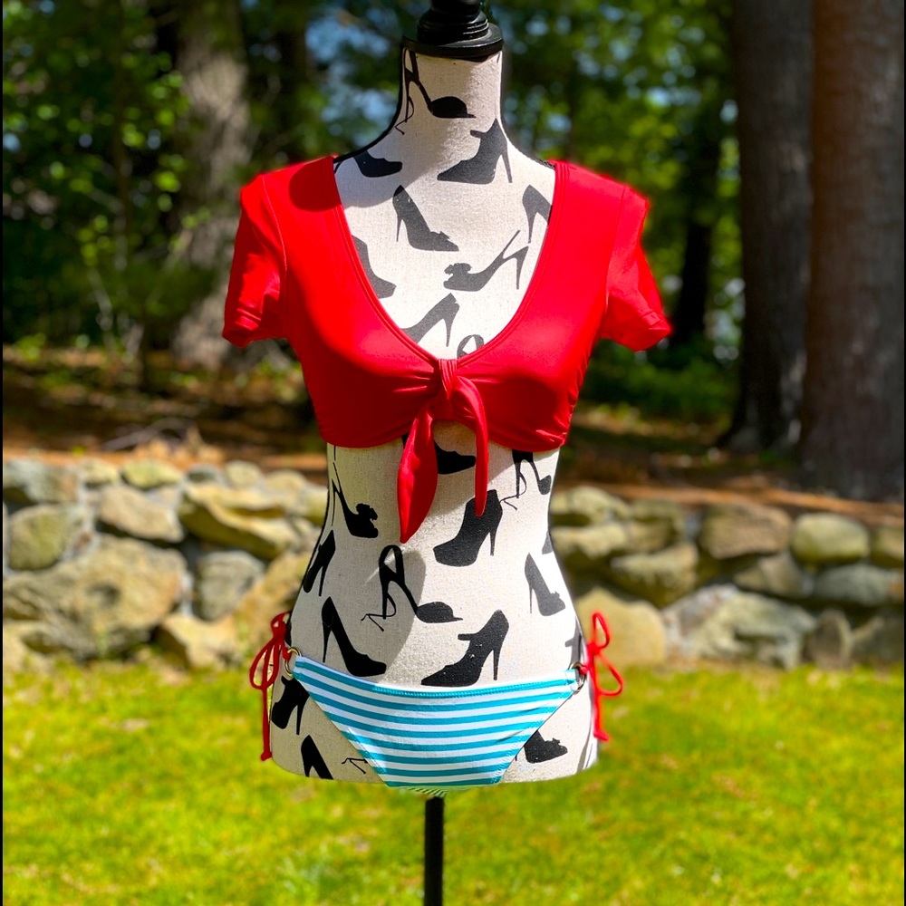Bathing suit top and bottom target and boxer Joe brand both small.